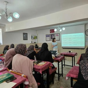 Aile Eğitim Programı Kapsamında Yaşam Boyu Değişen Rollere Uyum Konulu Bir Eğitim Gerçekleştirilmiştir - fotoğraf 2