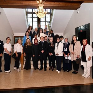 Valiliğimizde Gönül Elçileri ile Koruyucu Aile Farkındalık Toplantısı Düzenlendi - fotoğraf 5