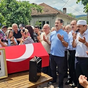 İlimizde Yaşayan Son Kore Gazimiz Mehmet Sadık Salcı Askeri Törenle Ebediyete Uğurlandı - fotoğraf 3