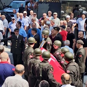 İlimizde Yaşayan Son Kore Gazimiz Mehmet Sadık Salcı Askeri Törenle Ebediyete Uğurlandı - fotoğraf 5