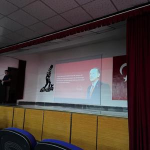 Özalp'ta 2025 Aile Yılı Faaliyetleri Kapsamında ‘’Aile Yılı Farkındalık Programı’’ Düzenlendi - fotoğraf 2