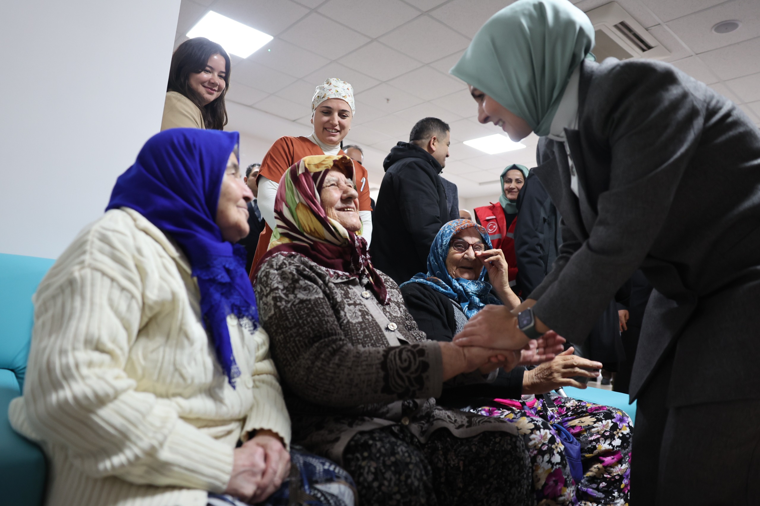 Aile ve Sosyal Hizmetler Bakanlığı 81 ilde “İl Yaşlılık Çalıştayları” düzenliyor