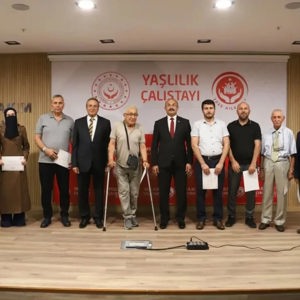 Yaşlılık Çalıştayı Gerçekleştirildi - fotoğraf 10