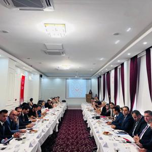 Doğu Anadolu Bölgesi Kadın Hizmetleri Bölgesel İstişare Toplantısı Van İlinde Gerçekleştirildi  - fotoğraf 2