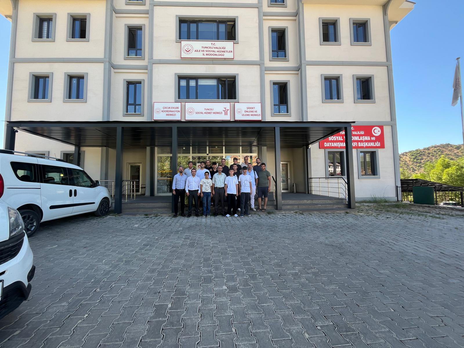 Diyarbakır Çocuk Evleri Sitesi'nden şehrimize gelen çocuklarımızı Tunceli Aile ve Sosyal Hizmetler İl Müdürlüğü olarak büyük bir mutlulukla misafir ettik