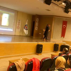 Genç İlçe AEP Kapsamında Öğretmen ve Velilere Yönelik “Okul-Aile İşbirliği” Seminerleri Devam Ediyor - fotoğraf 5