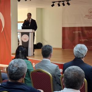 Çorum Aile ve Sosyal Hizmetler İl Müdürlüğü 2025 yılı Yaşlılık Çalıştayını düzenledi. - fotoğraf 3