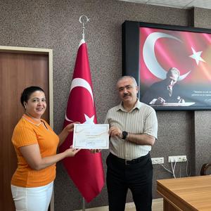 Kuruluş Müdürü Emine Sağlam'a Teşekkür ve Başarı Temmenisi  - fotoğraf 1