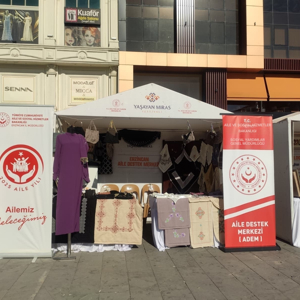 ERZİNCAN'DA ADEM ÜRÜNLERİ "YAŞAYAN MİRAS FESTİVALİ"NDE SERGİLENDİ - fotoğraf 1