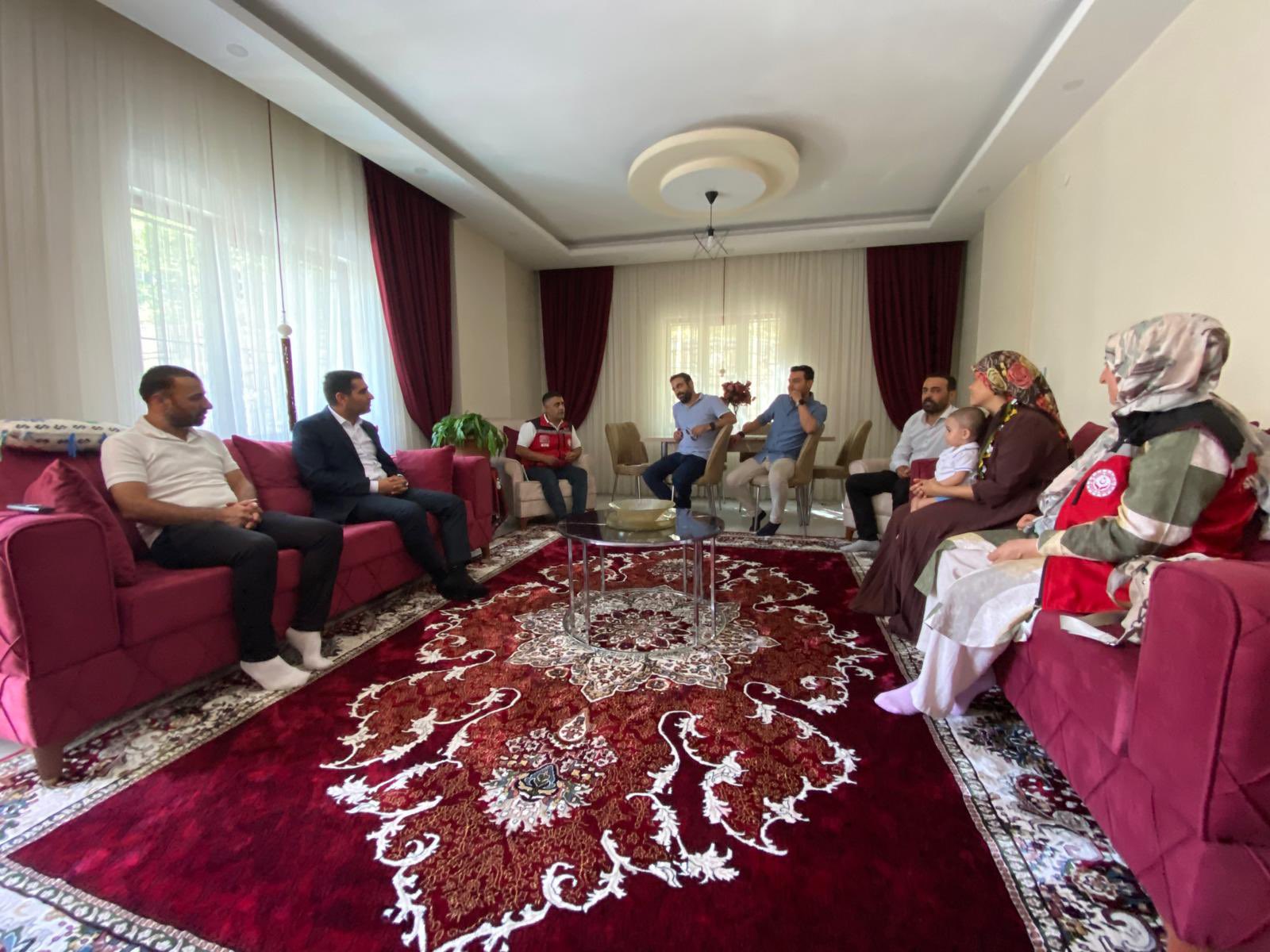 Yüksekova’da Şehit Ailelere Ziyaret