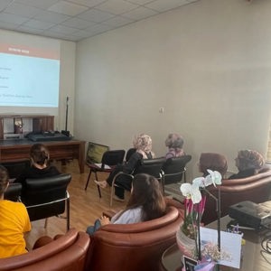 Kadına Yönelik Şiddetle Mücadele ile İlgili Seminer Düzenlendi - fotoğraf 1