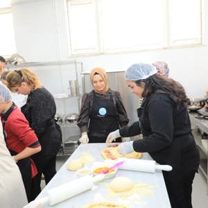 Bitlis’te “Benim Yeteneğim Benim Mutfağım” Projesi Çocuklarla Buluştu - fotoğraf 1