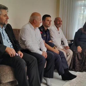 Şehidimiz İdris Gezer’in Ailesine Ziyaret - fotoğraf 1