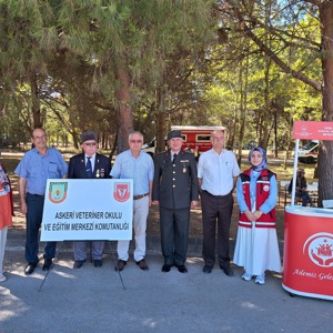 Gemlik Sosyal Hizmet Merkezi’nden Aile Yılı Tanıtım Standı - fotoğraf 1