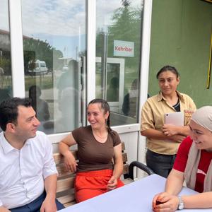 Engelsiz Yaşam Bakım Rehabilitasyon Merkezine Ziyaret - fotoğraf 3