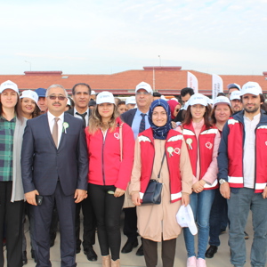 “Geleceğe Nefes Ol” Etkinliğinde Fidanlarımızı Toprakla Buluşturduk. - fotoğraf 2