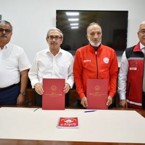 İl Müdürümüz Faruk Uysal, Lisanslı Atlet Mehmet Bürçek ile Bir Araya Geldi - fotoğraf 1