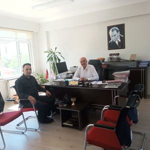 Edirne Aile Ve Sosyal Hizmetler İl Müdürü Harun TOHUMCU, Edirne Yardımlaşma Ve Dayanışma Derneği Müdürü Tezcan FİDAN'ı ziyaret etti.  - fotoğraf 1