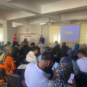 Evlenecek Gençlerin Desteklenmesi Projesi Kapsamında Evlilik Öncesi Eğitimi Düzenlendi - fotoğraf 1