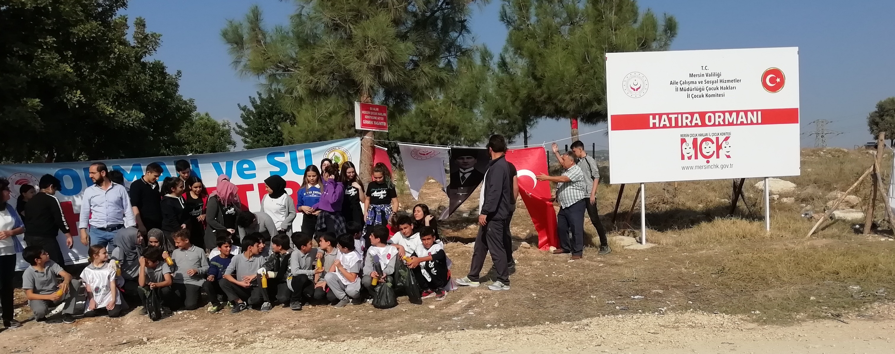 Çocuk Hakları Komitesi Çocukları Fidanlarını Dikti