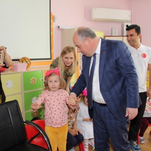 "HUZUREVİ DESTEKLİ OKUL ÖNCESİ EĞİTİM MODELİ UYGULAMASI" TANIŞMA ZİYARETİ YAPILDI - fotoğraf 2
