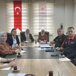 Afetlerde Birlikte Güçlüyüz  - fotoğraf 1
