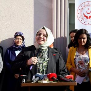 Bakanımız Sayın Zehra Zümrüt Selçuk, Sinop'ta Engelli Bakım Merkezi Açılışı Yaptı - fotoğraf 3