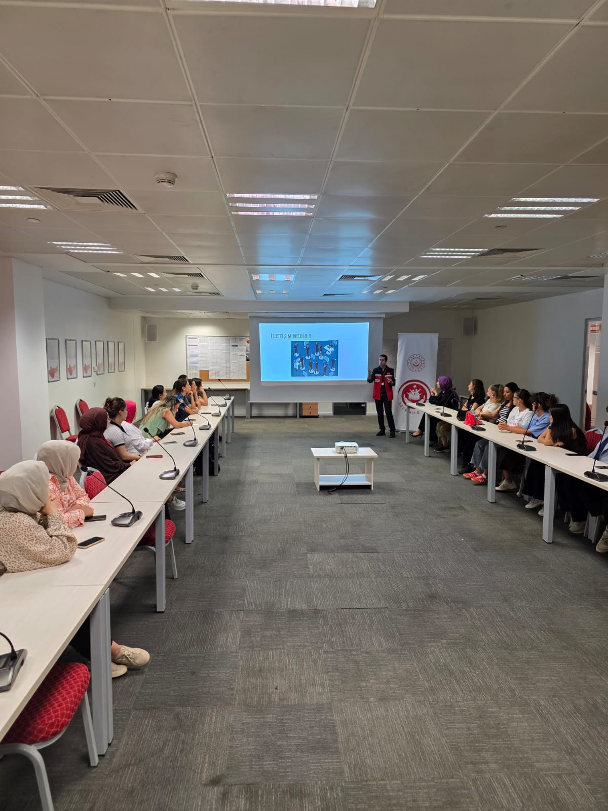 İlimiz Genelinde Aile Eğitim Programı Kapsamında Verilen Eğitimlerimiz Düzenli Olarak Devam Ediyor
