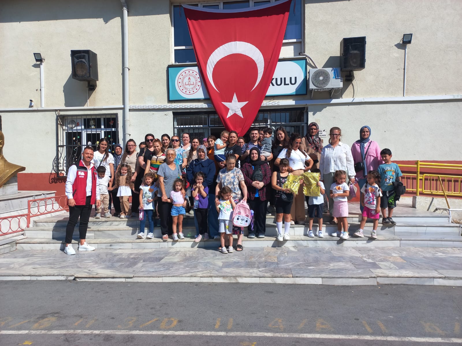 Velilere Yönelik Aile Eğitim Programları Uygulanmaya Başlandı.