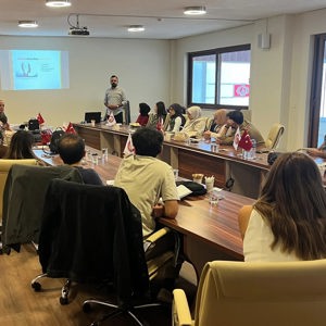 Aile ve Çocuklara Yönelik Sosyal Destek Mekanizmalarının Güçlendirilmesi Eğitimi Düzenlendi - fotoğraf 2