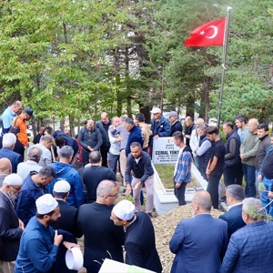 Aziz Şehidimiz Cemal Yüksel’in Kıymetli Babası Dursun Yüksel Amcamızı Ebediyete Uğurladık - fotoğraf 7