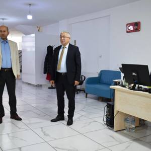 İl Müdürümüz Faruk Uysal, ilçe ziyaretleri kapsamında Karacabey Sosyal Hizmet Merkezi’ni ziyaret etti - fotoğraf 2