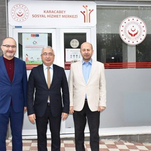 İl Müdürümüz Faruk Uysal, ilçe ziyaretleri kapsamında Karacabey Sosyal Hizmet Merkezi’ni ziyaret etti - fotoğraf 1