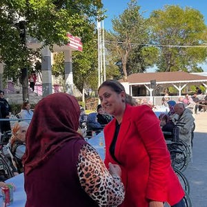 İl Müdürümüz Sayın Emine BÖÇKÜN, Balıkesir Huzurevi Yaşlı Bakım ve Rehabilitasyon Merkezi Müdürlüğümüzde düzenlenen etkinliğe katılım sağladı. - fotoğraf 4