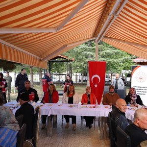  1 Ekim Dünya Yaşlılar Günü Huzurevimizde Coşkuyla Kutlandı. - fotoğraf 2