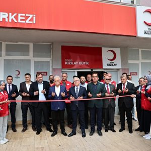 İhtiyaç sahibi ailelerimizin ücretsiz faydalanacağı Türk Kızılay Butik (Giyim) Mağazasının açılışı - fotoğraf 1