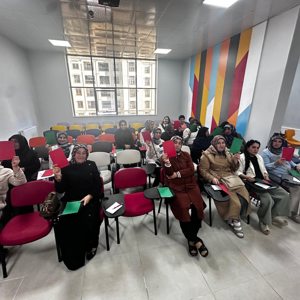 2025 Aile Yılı faaliyetleri kapsamında, çalışma arkadaşlarımız tarafından Fatih Kültür Merkezinde vatandaşlarımız için “Kendini Bilmek” konulu seminer düzenlendi. - fotoğraf 2