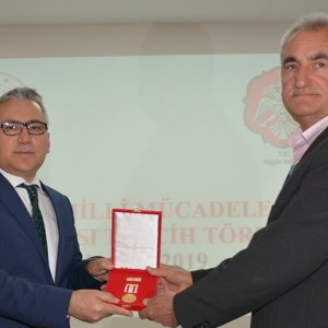 Niğde'de 37 Kıbrıs Gazisine 'Milli Mücadele Madalyası ve Beratı' verildi - fotoğraf 18