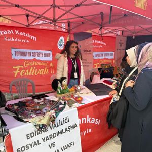 YAŞAYAN MİRAS FESTİVALİNDE ADEM ve SODAM ÜRÜNLERİ ZİYARETÇİLERİN BEĞENİSİNE SUNULDU - fotoğraf 3