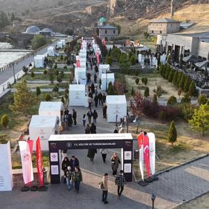 YAŞAYAN MİRAS FESTİVALİNDE ADEM ve SODAM ÜRÜNLERİ ZİYARETÇİLERİN BEĞENİSİNE SUNULDU - fotoğraf 6