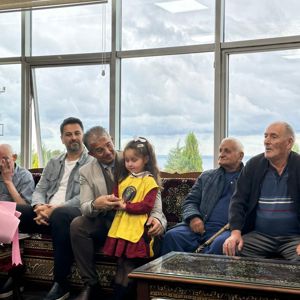 Büyüklerimiz Köklerimizdir; Onlarla Güçlü, Onlarla Değerliyiz - fotoğraf 1