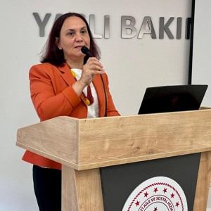 ‘1 Ekim Dünya Yaşlılar Günü’ münasebetiyle ‘Dünya ve Türkiye Yaşlı Projeksiyonu’ Paneli Düzenlendi - fotoğraf 10