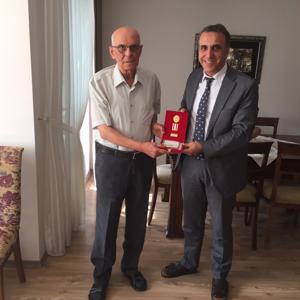 Kibris Gazimiz Memet ERASLAN'a KKTC Milli Mucadele Madalyasi ve Beratini tevcih ettik - fotoğraf 2