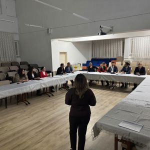 Afet ve Acil Durumlarda Psikososyal Destek Koordinasyon Toplantısı Yapıldı ve PSD Eğitimi Verildi. - fotoğraf 3