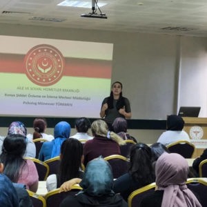 Kadına Yönelik Şiddetle Mücadele ve 6284 Sayılı Kanunun Sağladığı Koruyucu Önleyici Tedbirler ile İlgili Eğitim Düzenlendi - fotoğraf 5