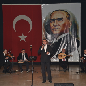 Iğdır'ın Kurtuluşunun 99. Yıl Dönümü Münasebetiyle Kültür Merkezinde Kutlama Programı Düzenlendi - fotoğraf 5