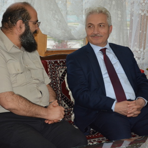 ŞEHİTLERİMİZ UĞUR YILDIZ VE BURAK KAPUCUOĞLU'NUN AİLELERİ ZİYARET EDİLDİ - fotoğraf 3