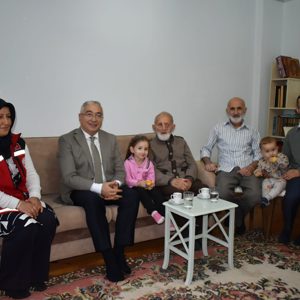 Kuşaklar Arası Bağlar, Güçlü Ailelerle Geleceğe Taşınıyor - fotoğraf 1
