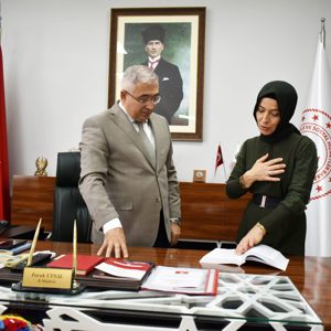 1 Şehit 1 Öykü 1 Şiir - fotoğraf 3