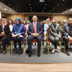 Bakanlığımız Eğitim Yayın Dairesi Başkanlığı Eğitimleri Kapsamında Yerinde Personel Eğitimi ve Rehberlik Çalışmaları Karatay Gündüz Bakım Rehabilitasyon ve Aile Danışma Merkezi Toplantı Salonunda Gerçekleştirilmiştir - fotoğraf 1